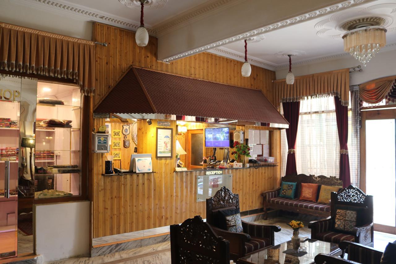 Hotel Akbar Inn Σριναγκάρ Εξωτερικό φωτογραφία